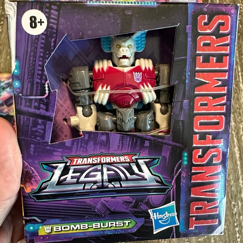 NWT Transformers Toys Generations Legacy Core Bomb-Burst Action Figure Sealed